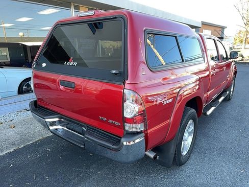 Used 2010 Toyota Tacoma 4x4 Double Cab V6 image 3
