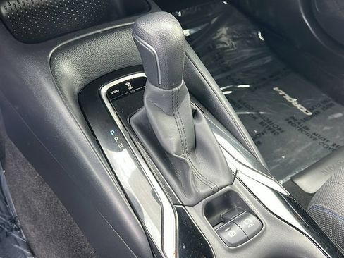Used 2022 Toyota Corolla SE w/ Carpet Mat Package (TMS) FWD image 17