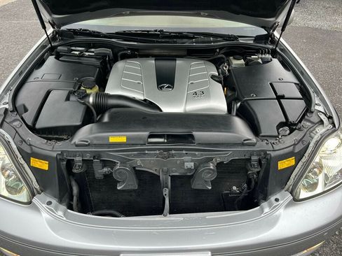 Used 2005 Lexus LS 430 image 45