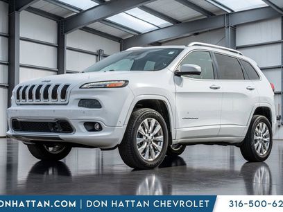 Used 2016 Jeep Cherokee Overland w/ Technology Group