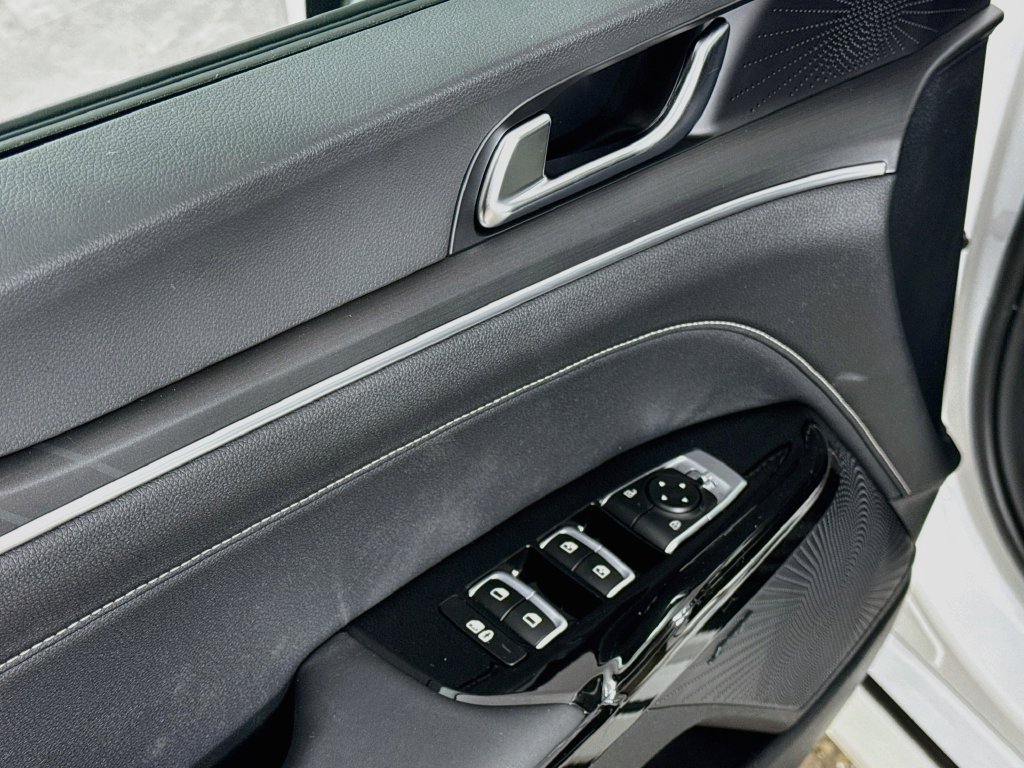 New 2027 Kia K5 GT-Line FWD image 19
