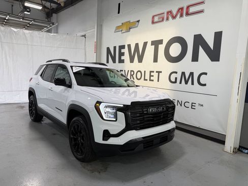 New 2026 GMC Terrain Elevation w/ Elevation Premium Package FWD image 2