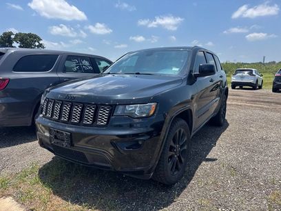 Used 2018 Jeep Grand Cherokee Altitude