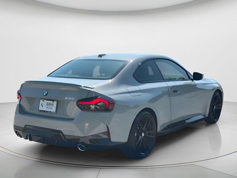 Used 2024 BMW 230i Coupe w/ M Sport Package RWD image 5