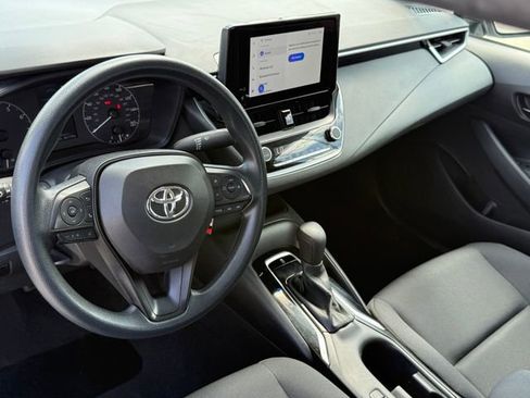 Used 2024 Toyota Corolla LE image 9