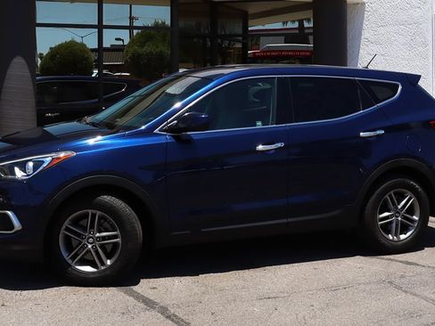 Used 2018 Hyundai Santa Fe Sport FWD image 4