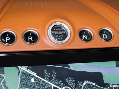 Used 2023 Aston Martin DBX 707 image 32