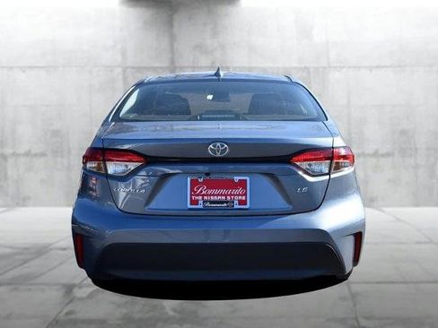 Used 2025 Toyota Corolla LE image 6