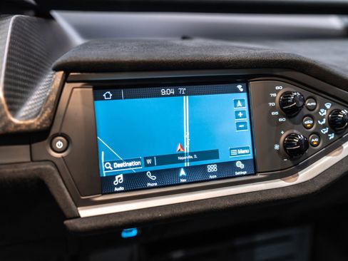 Used 2019 Ford GT image 15