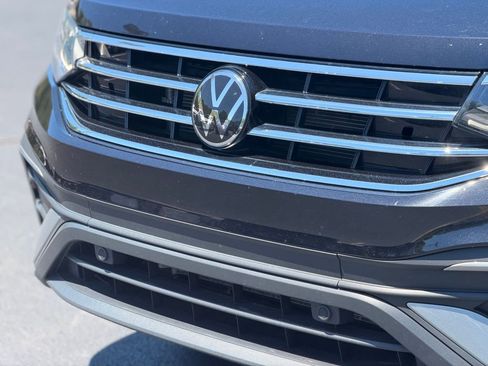 Used 2024 Volkswagen Tiguan Wolfsburg Edition FWD image 10