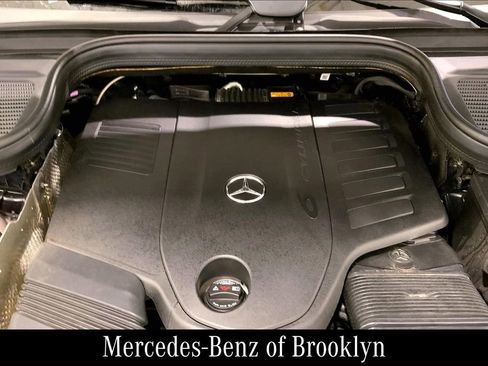 Certified 2024 Mercedes-Benz GLS 450 4MATIC image 32