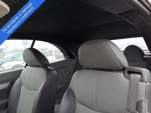 Used 2008 Chrysler Sebring Touring w/ Special Touring Group image 15