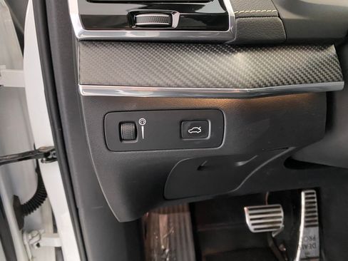 Used 2019 Volvo XC90 T6 R-Design w/ Advanced Package image 19