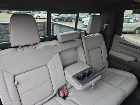 Used 2024 GMC Sierra 1500 SLT w/ SLT Premium Package image 11
