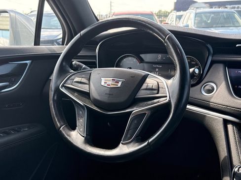 Used 2020 Cadillac XT5 Premium Luxury AWD/4WD image 39