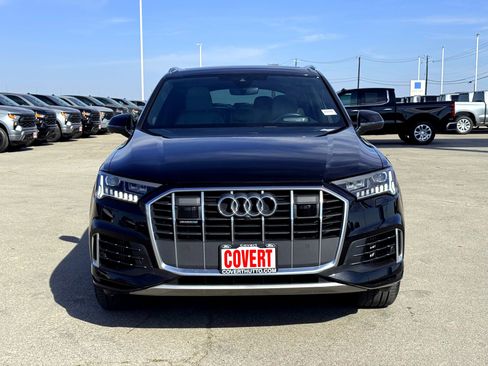 Used 2023 Audi Q7 3.0T Prestige w/ Prestige Package image 3