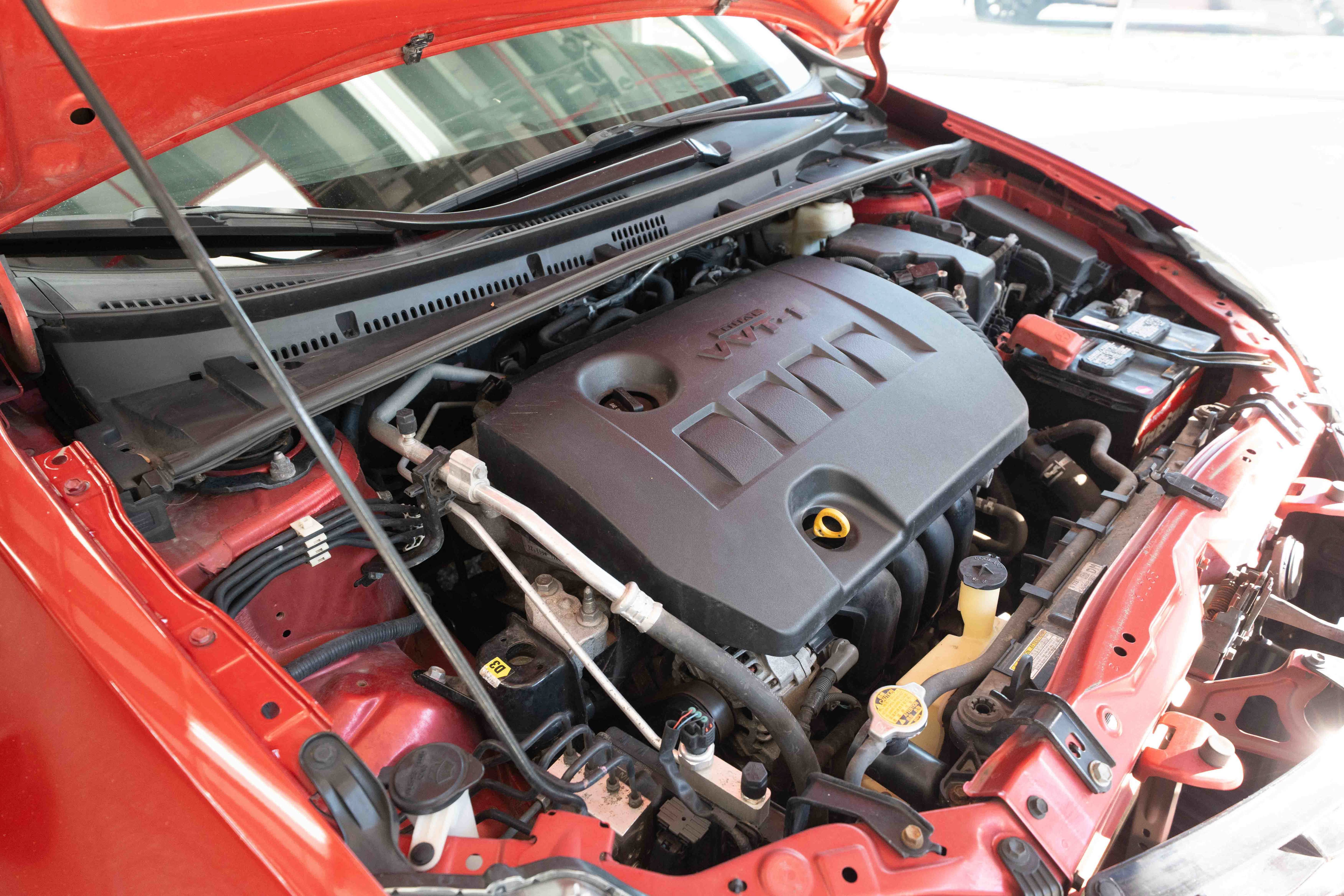 Used 2014 Toyota Corolla S FWD image 31