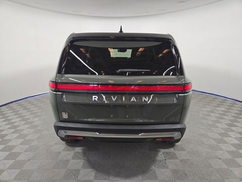 Used 2023 Rivian R1S Launch Edition AWD/4WD image 4