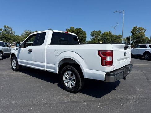 Used 2019 Ford F150 XLT w/ Trailer Tow Package RWD image 5