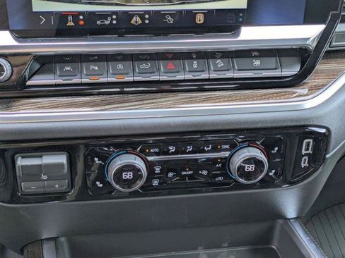 New 2026 Chevrolet Silverado 1500 RST AWD/4WD image 23