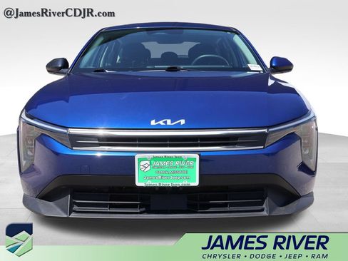 Used 2025 Kia K4 FWD image 7