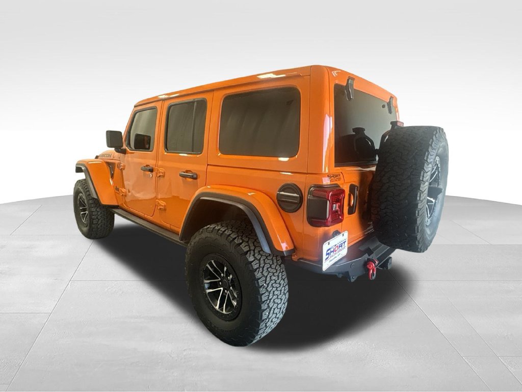 Used 2025 Jeep Wrangler Unlimited Rubicon w/ XTREMEE 35" Tire Package AWD/4WD image 12