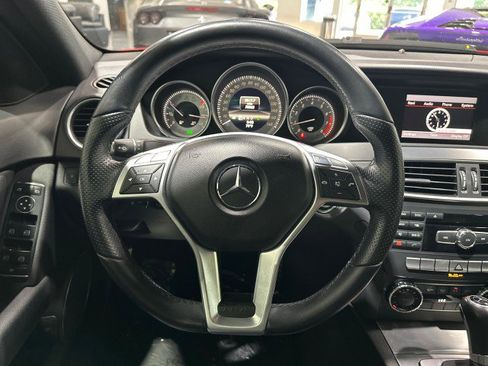 Used 2013 Mercedes-Benz C 250 Sedan image 42