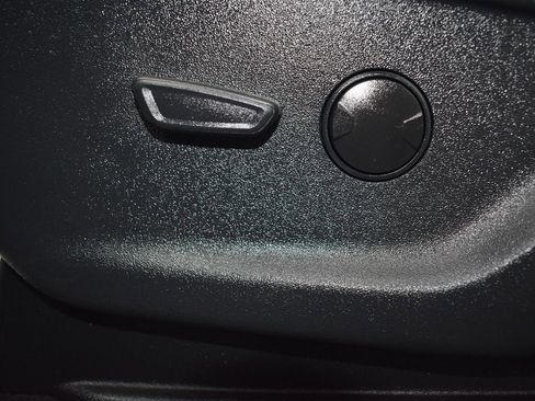 Used 2024 Ford F150 XLT w/ Mobile Office Package image 15