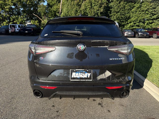 New 2026 Alfa Romeo Stelvio Sprint w/ Convenience Package AWD/4WD image 7