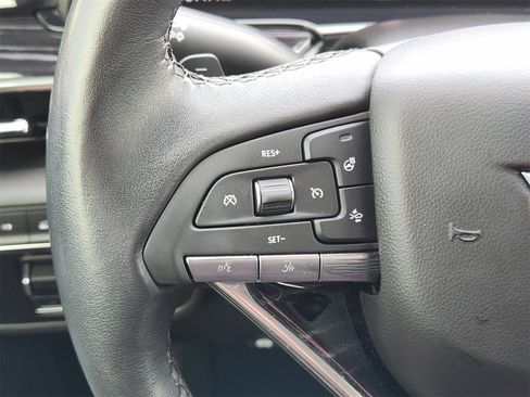 Used 2021 Cadillac Escalade Sport w/ Driver Assist Tech Package image 38