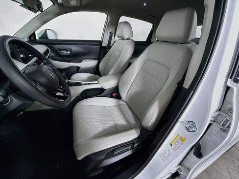 Used 2026 Honda HR-V LX image 21