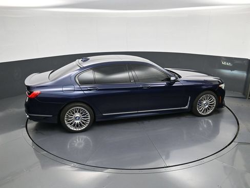 Used 2022 BMW ALPINA B7 xDrive AWD/4WD image 38
