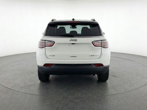 Used 2025 Jeep Compass Limited AWD/4WD image 7