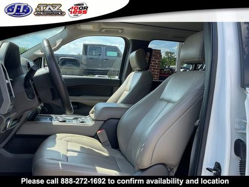 Used 2020 Ford Expedition XLT w/ Equipment Group 202A AWD/4WD image 10