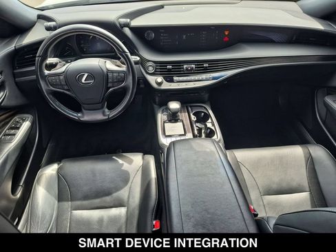 Used 2019 Lexus LS 500 AWD image 25