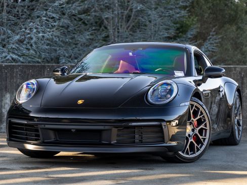 Certified 2024 Porsche 911 Carrera S image 1
