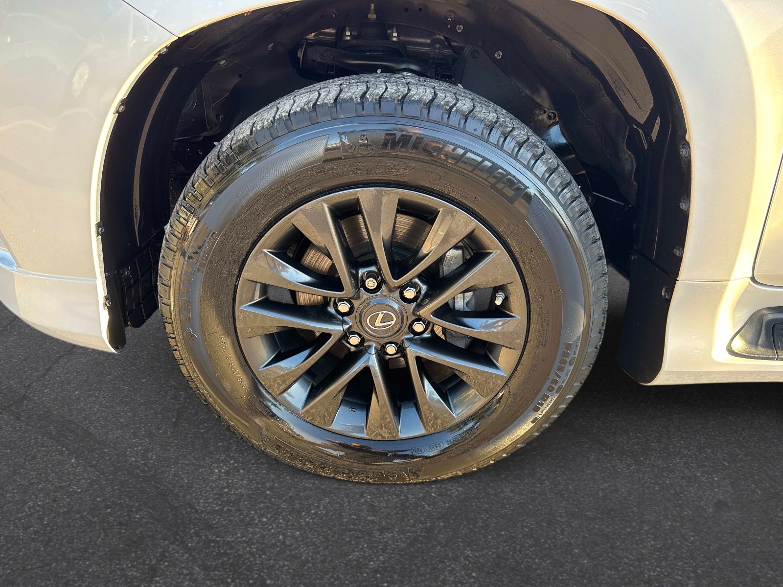 Certified 2023 Lexus GX 460 Premium w/ Premium Package AWD/4WD image 10