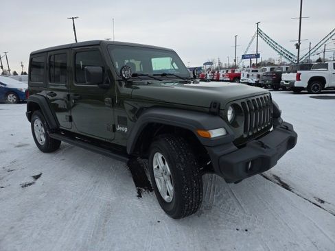 Used 2020 Jeep Wrangler Unlimited Sport S image 8