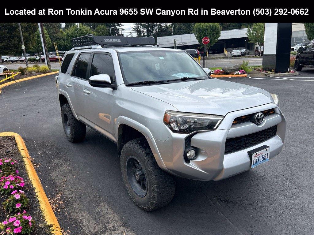 Used 2015 Toyota 4Runner SR5 AWD/4WD image 1