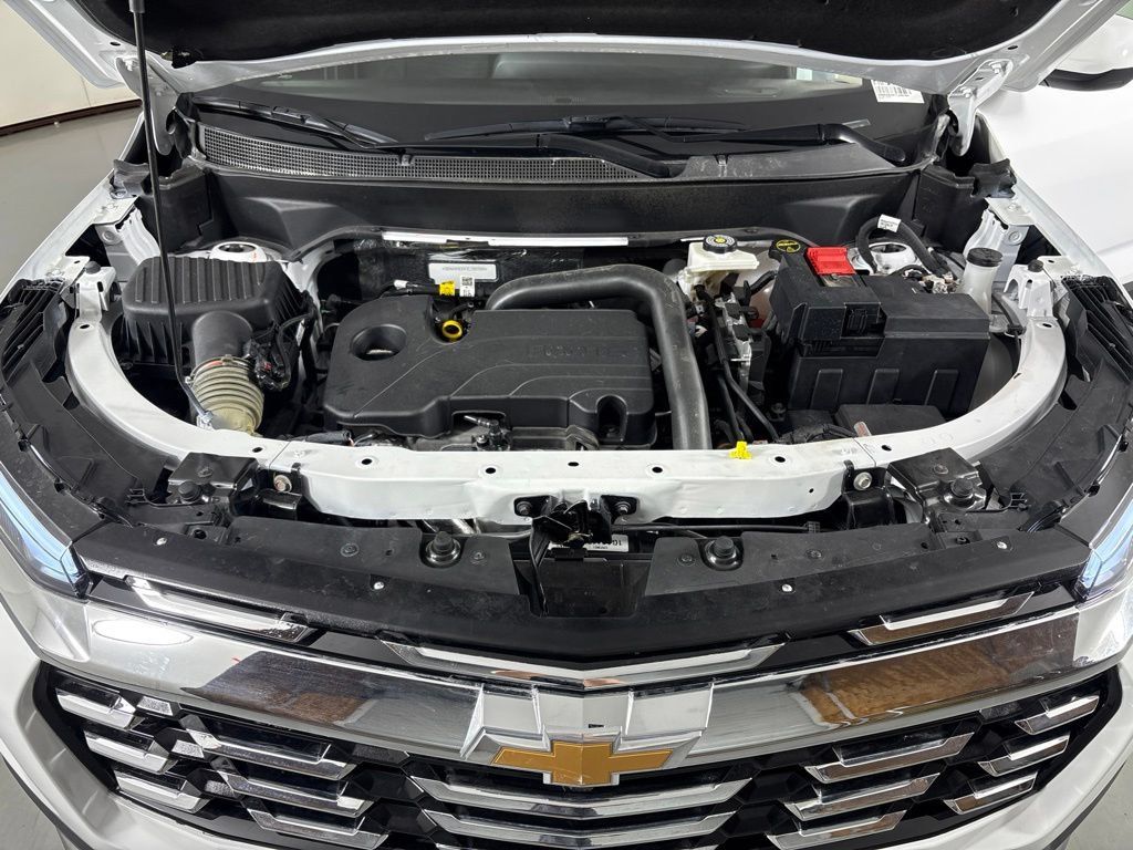 Certified 2026 Chevrolet Equinox LT FWD image 46