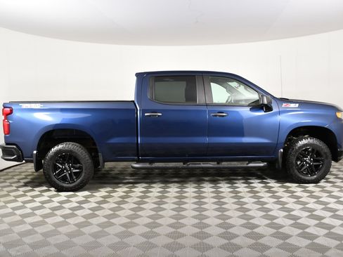 Used 2021 Chevrolet Silverado 1500 Custom Trail Boss AWD/4WD image 5