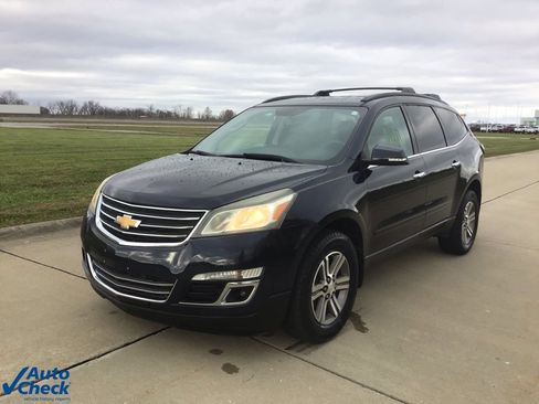 Used 2017 Chevrolet Traverse LT image 9