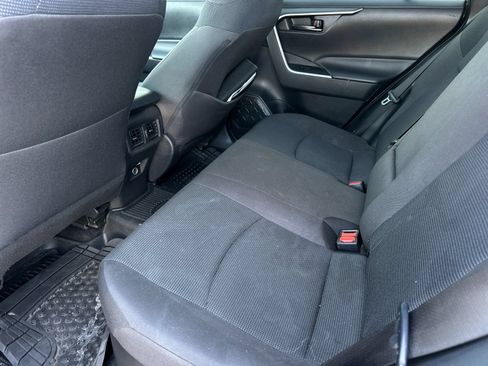 Used 2023 Toyota RAV4 LE AWD/4WD image 11