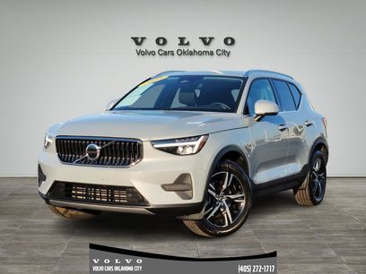 Certified 2025 Volvo XC40 B5 Core