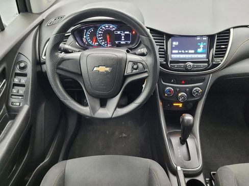 Used 2017 Chevrolet Trax LS FWD image 22