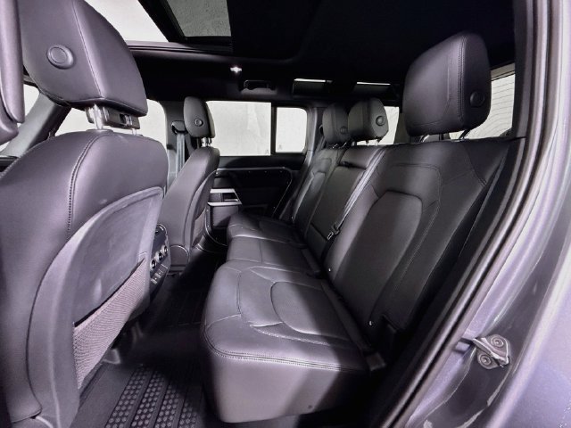 Certified 2024 Land Rover Defender 110 S AWD/4WD image 24