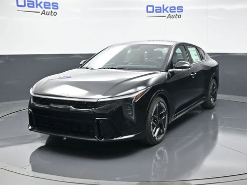 New 2026 Kia K4 GT-Line image 4