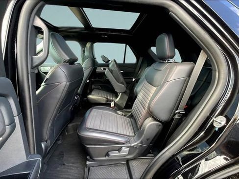 New 2025 Ford Explorer ST-Line w/ Premium Package image 10