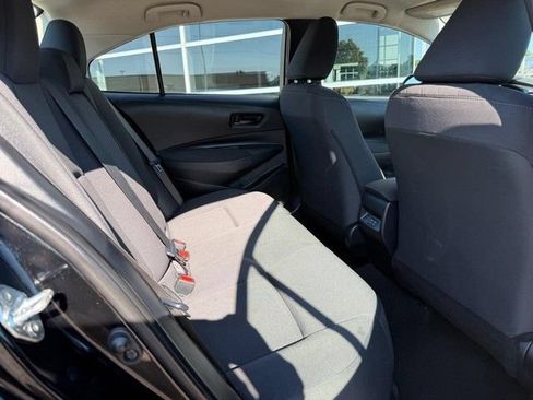 Used 2024 Toyota Corolla LE FWD image 12