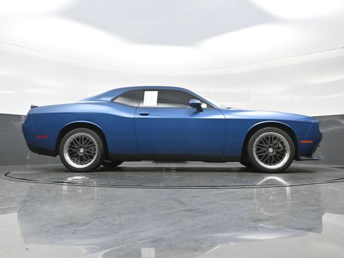 Used 2021 Dodge Challenger GT w/ Blacktop Package AWD/4WD image 32